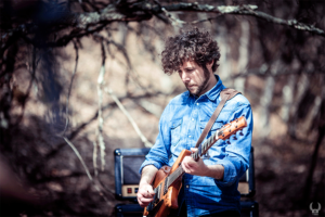 Shooting photo guitariste de musique marseille