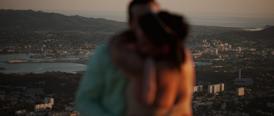 Vidéo Mariage alternatif Toulon Var Provence avec vue sur la rade depuis le faron