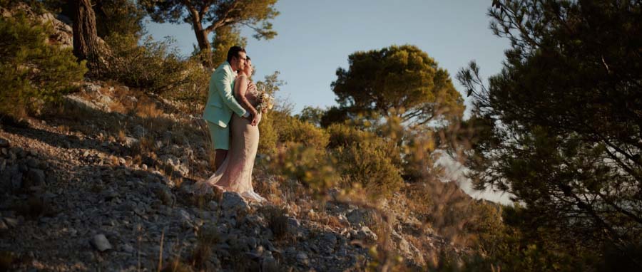 Vidéo Mariage alternatif Toulon Var Provence séance couple dans la nature