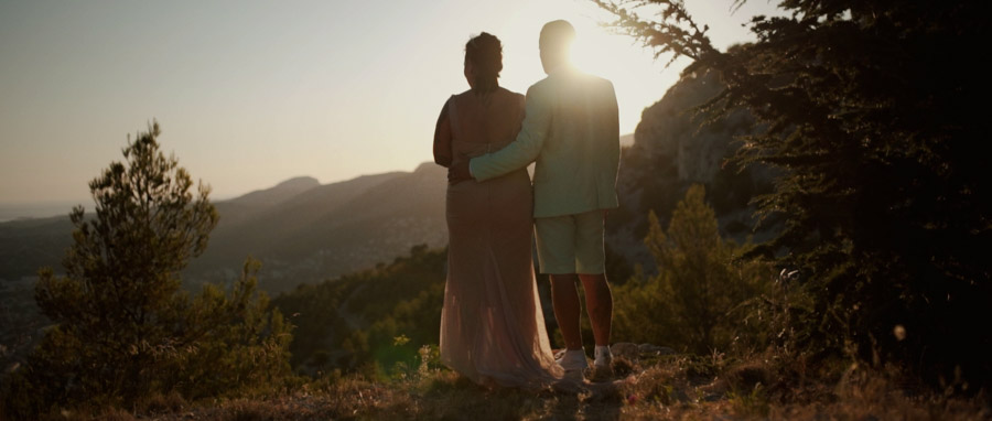 Film de Mariage alternatif Toulon Var Provence séance couple au faron