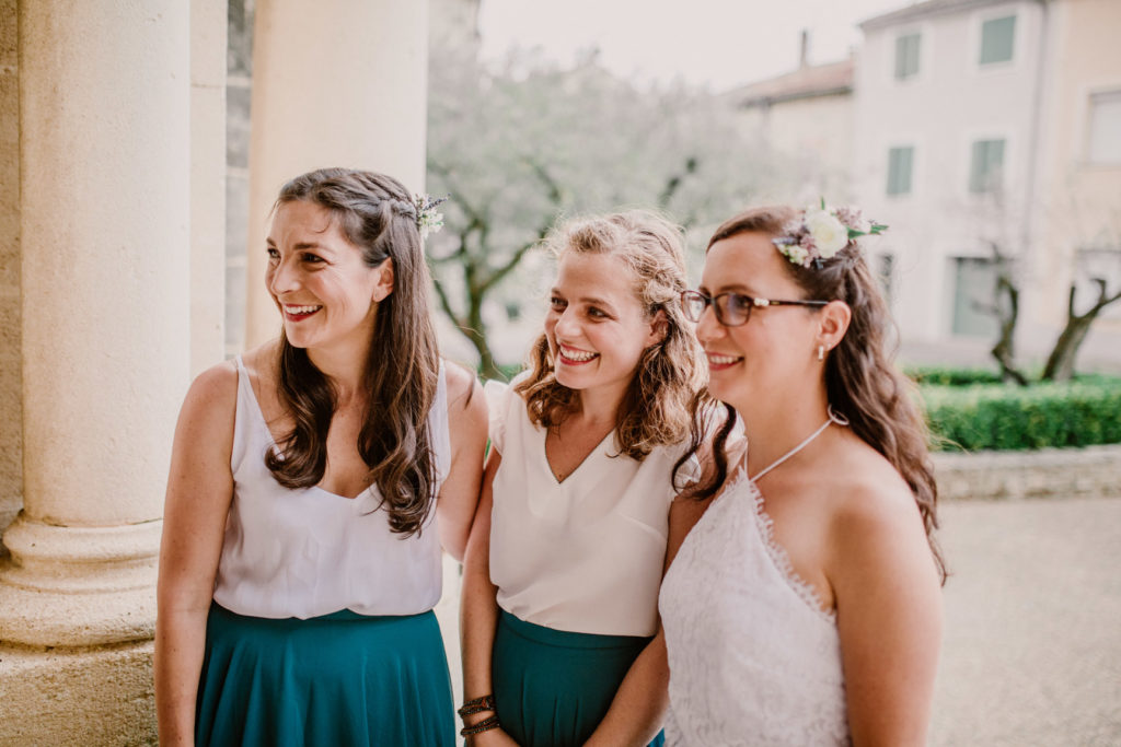 photographe de mariage orthodoxe en provence avec les témoins