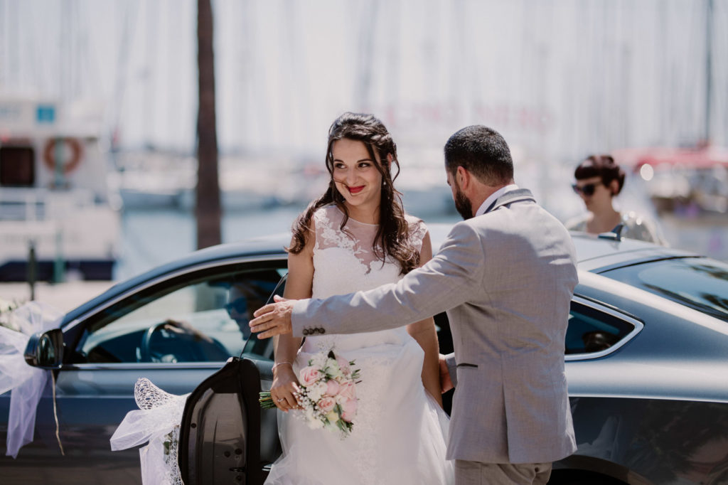 photographe de mariage à six-fours île du gaou voiture