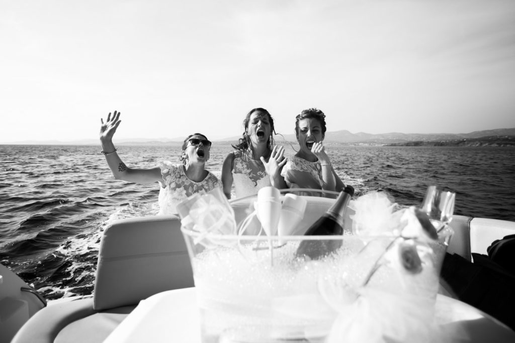 photographe de mariage à six-fours en bateau