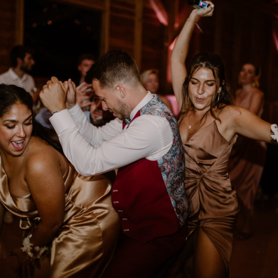 Danse de mariage au château de la flachère