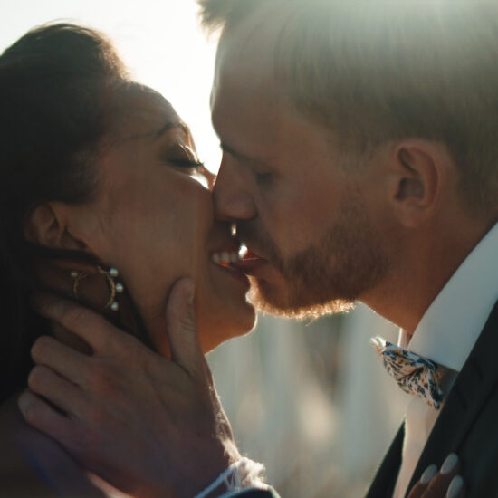 Mariage luxueux au Palais de la méditerranée à Nice filmé par The Birdies vidéaste de mariage haut de gamme